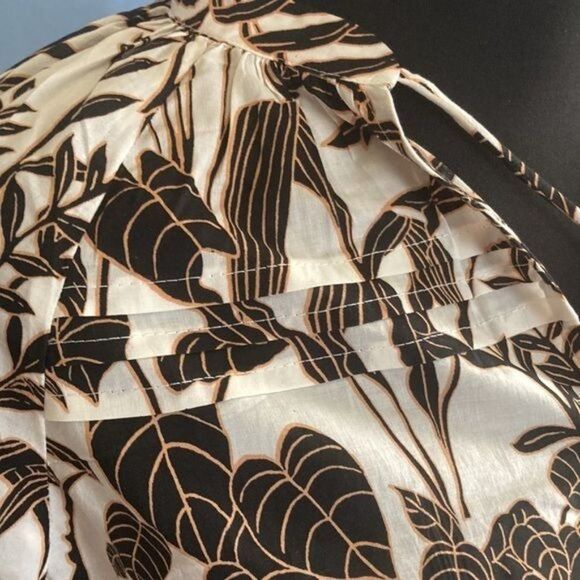 NWT Leaf Motif Travel Blouse by Ann Taylor, Suze XS - Picture 9 of 10